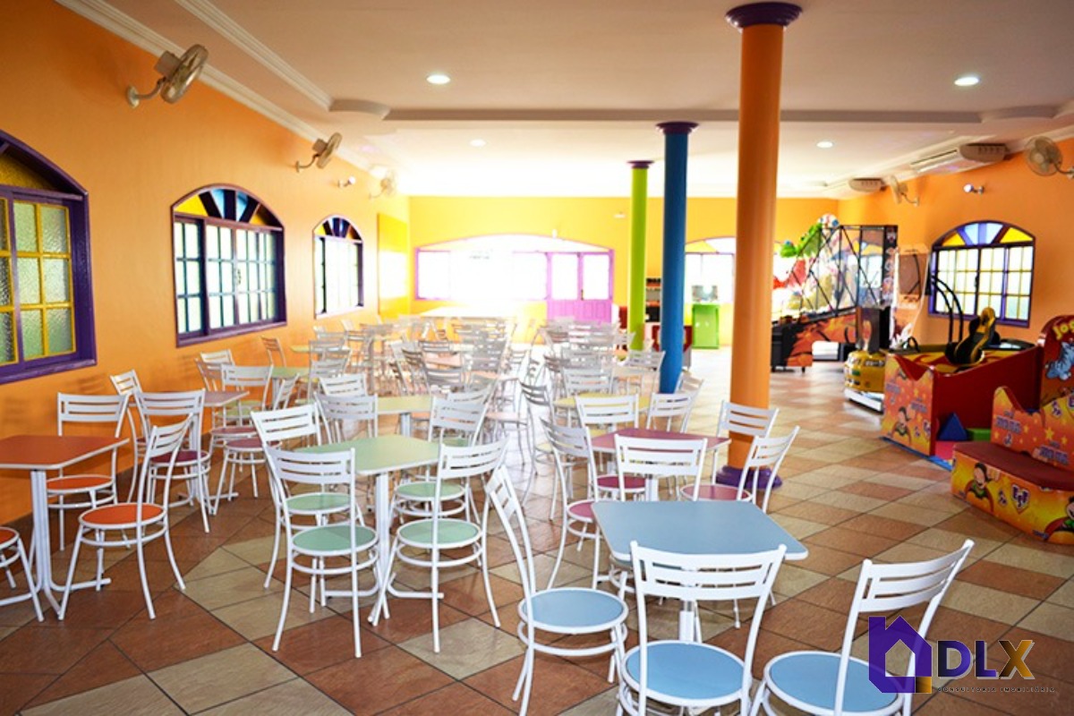 Casa, 1 quarto, 548 m² - Foto 2